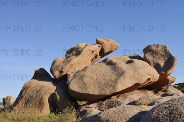 Granite rocks on the Cote de Granit Rose coast near Ploumanac'h, Cotes-d'Armor, Brittany, France