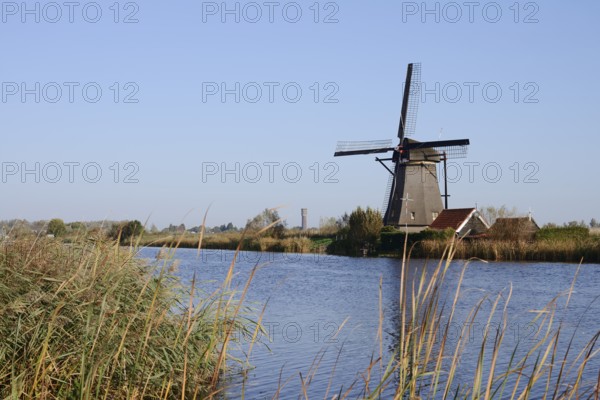Historic windmill, UNESCO World Heritage Site, Kinderdijk, South Holland, Netherlands