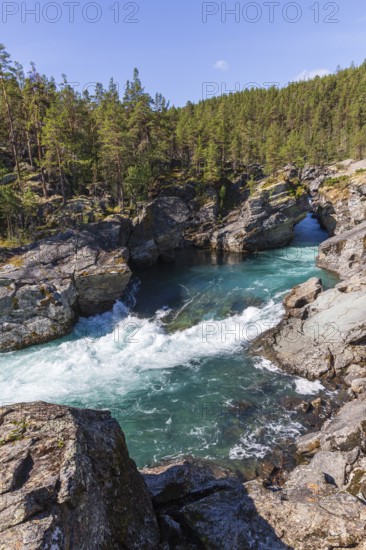 Ridderspranget, gorge in the river Sjoa, Jotunheimen mountains, Randsverk, Innlandet, Norway