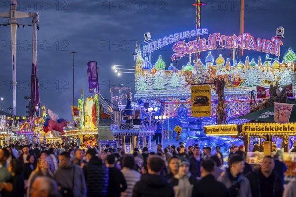 Folk festival time in Stuttgart. The 178th Cannstatter Volksfest on the Wasen is one of the most important traditional festivals in Germany. In addition to the large festival tents, the Wasen is characterised by fairground attractions. Around 320 showmen, festival hosts and market traders expect around four million visitors. Bad Cannstatt, Stuttgart, Baden-Württemberg, Germany