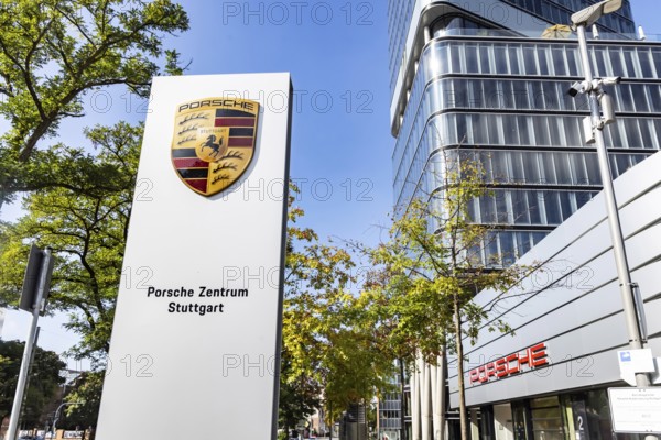 Porsche Centre Autohaus am Pragsattel. Porsche Design Tower skyscraper. Logo on a stele. Stuttgart, Baden-Württemberg, Germany