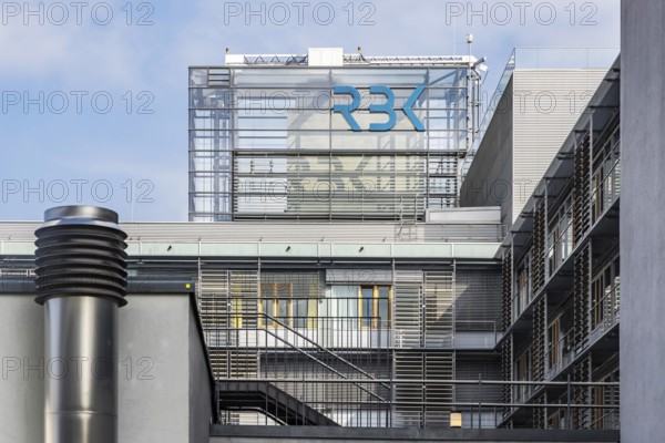 Robert-Bosch-Krankenhaus (RBK), foundation hospital of the Robert Bosch Stiftung with 1191 beds. Exterior view. Academic teaching hospital of the University of Tübingen. Stuttgart, Baden-Württemberg, Germany