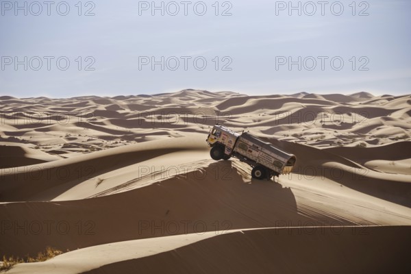 Rally, rally, desert, race, car, motorsport, Sahara, Algeria, sand, 4x4, action, adventure, adrenalin, Africa, truck, lorry, van