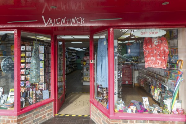 Entrance doorway to Valentiner Designs gift shop and kitchenware, High Street, Marlborough, Wiltshire, England, UK