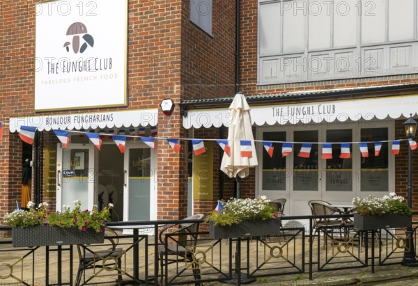 The Funghi Club bistro restaurant, Fabulous French Food, Marlborough, Wiltshire, England, UK