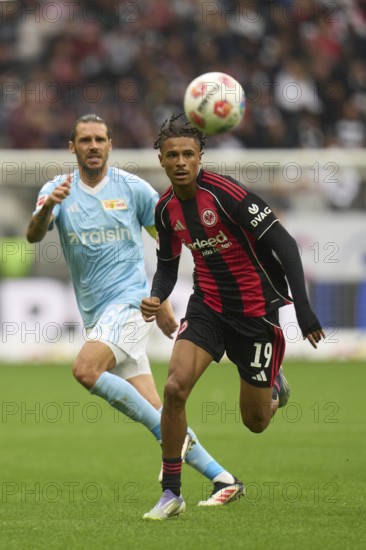 Soccer Bundeliga Eintracht Frankfurt-Union Berlin.Jean Bahoya (Eintracht Frankfurt) on the ball