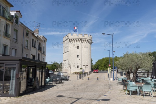 Porte Chaussée, city gate, Verdun, Département Meuse, Grand Est, France