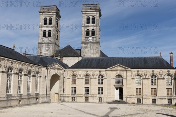 Centre Mondial de las Paix, World Peace Centre, World Centre for Peace, Freedom and Human Rights, historic building, Centre Mondial de las Paix, World Peace Centre, Verdun, Département Meuse, Grand Est, France
