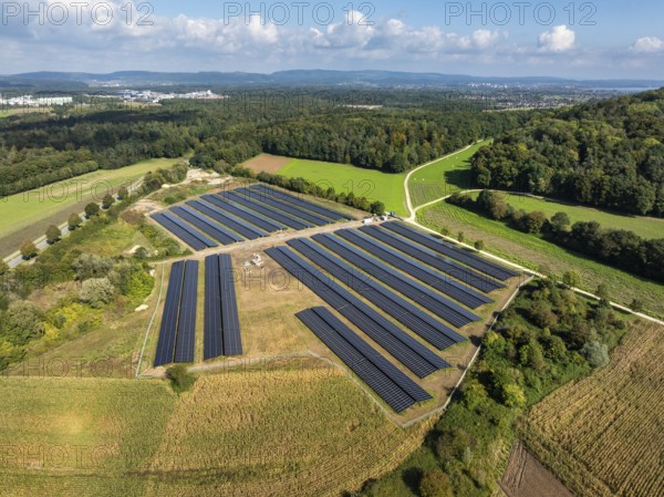 Aerial view, solar modules, solar park, photovoltaics, power generation from solar energy, Rielasingen-Worblingen, Constance district, Baden-Württemberg, Germany