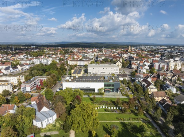 Aerial view of the town of Singen am Hohentwiel with the town hall, multi-purpose hall, event location, behind it the town hall, district of Constance, Baden-Württemberg, Germany