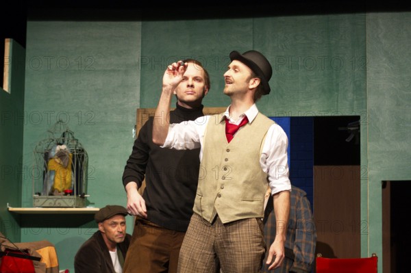 Thilo Herrmann (Prof. Marcus), Henning Wolff (Louis Harvey), LADYKILLERS, photo rehearsal on 29/09/2025 at the Berliner Kriminaltheater, Berlin, premiere: 15/10/2025