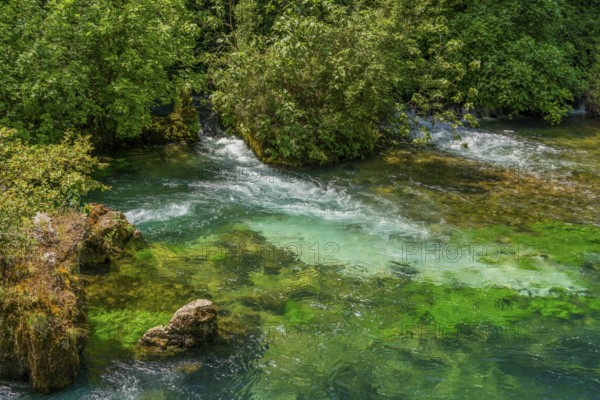Scenery around the Fontaine-de-Vaucluse, a commune near a same named spring in the southeastern French department of Vaucluse