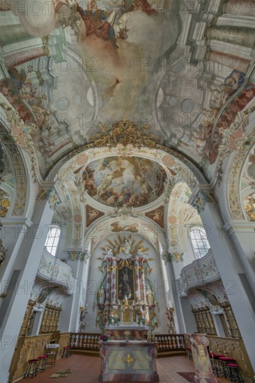 Church of St Gallus and Ulrich, main altar and ceiling frescoes, Kisslegg, Allgäu, Baden-Württemberg, Germany
