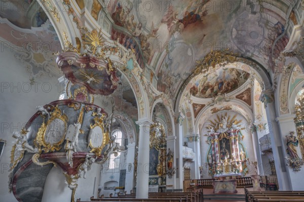 Church of St Gallus and Ulrich, pulpit, high altar and ceiling frescoes, Kisslegg, Allgäu, Baden-Württemberg, Germany