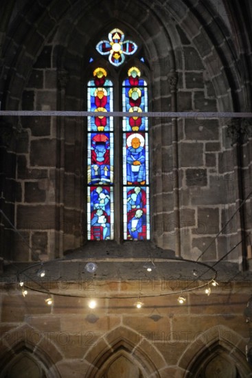 Stained glass window with artistic depictions in a Gothic church, Church of St. Lawrence, Nuremberg, Middle Franconia, Franconia, Bavaria, Germany