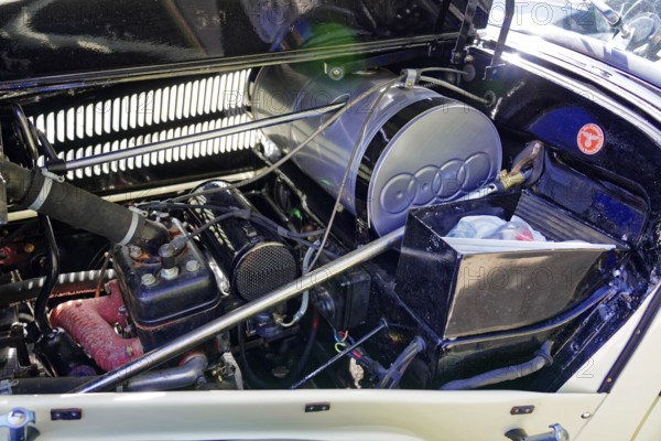 DKW, year of manufacture 1939, Oldtimer Classic, Gala International Concours d'Elegance Schwetzingen 2025, Germany, Europe, Detailed view of a classic car engine compartment with visible mechanics
