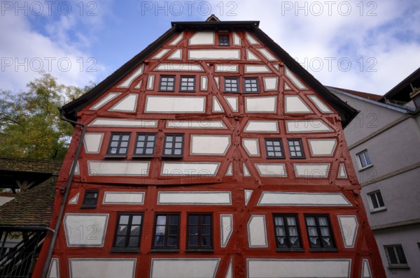 Klösterle wine tavern, oldest residential building in the Stuttgart area, half-timbered house, Bad Cannstatt, Stuttgart, Baden-Württemberg, Germany