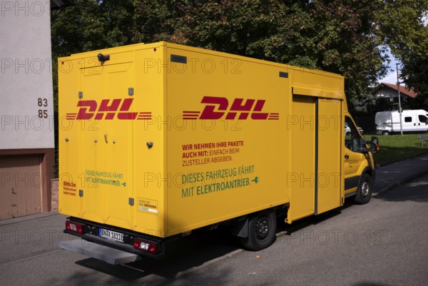 DHL delivery vehicle, e-vehicle, electric, logo, delivery, Bad Cannstatt, Stuttgart, Baden-Württemberg, Germany