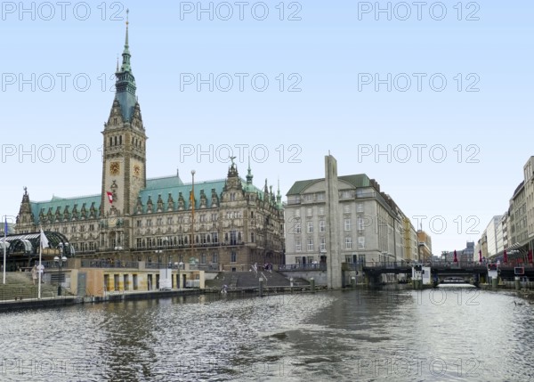 Binnenalster in Hamburghamburg, binnenalster, inner alster lake, lake, alster, river, germany, water, kleine alster, jungfernstieg, old town, old, historic, culture, tradition, hanseatic, rathaus, town hall, tower, clock tower, steeple, stairs, riparian, promenade