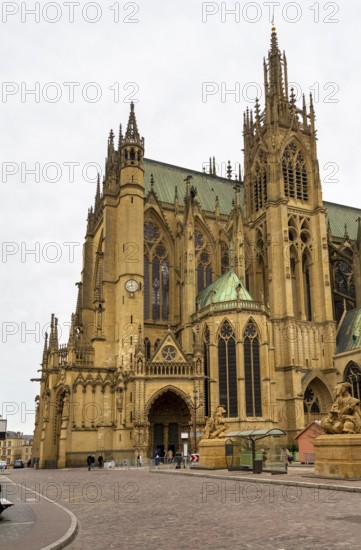 Scenery around the the Cathedral of Saint Stephen in Metz, a city in the Lorraine region in France