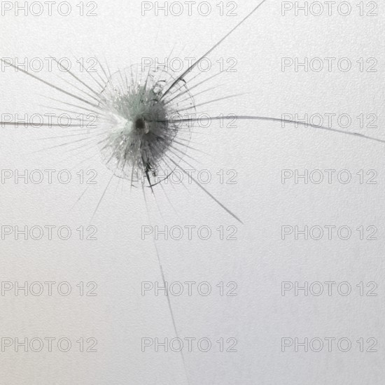 Full penetration in structured glass on red back