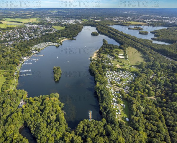 Aerial view, Unterbacher See with lido and campsite, motorway A46, Unterbach, Düsseldorf, Ruhr area, North Rhine-Westphalia, Germany, motorway, railway tracks, DE, Europe, green trees, landscape, landscape forms, aerial view, aerial photography, aerial photography, lake, road traffic, overview, bird's eye view, birds-eyes view, green lung, overview