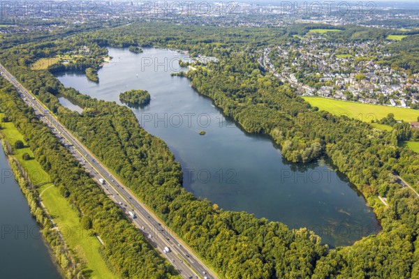 Aerial view, Unterbacher See with lido and campsite, sunny island, motorway A46, Unterbach, Düsseldorf, Ruhr area, North Rhine-Westphalia, Germany, motorway, DE, Europe, green trees, landscape, landscape forms, aerial view, aerial photography, aerial photography, lake, road traffic, overview, bird's eye view, birds-eyes view, green lung, overview
