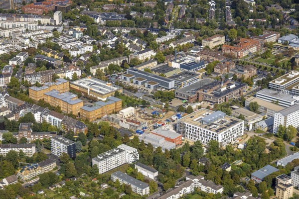 Aerial view, University Hospital Düsseldorf, Bilk, Düsseldorf, Ruhr area, North Rhine-Westphalia, Germany, DE, Europe, healthcare, hospital, clinic, clinic centre, hospital, aerial photography, aerial photography, aerial photography, medical facility, medical aid, overview, bird's-eye view, birds-eyes view, overview, medical care