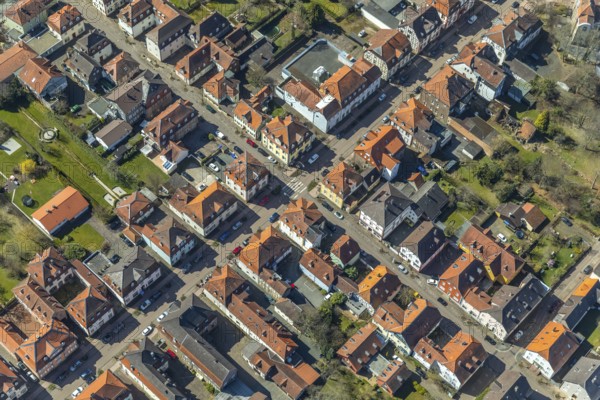 Aerial view, intersection Kaulbachstraße Schlossstraße, single-family houses, Bad Arolsen, district Waldeck-Frankenberg, Hesse, Germany, DEU, Europe, birds-eyes view, aerial photography, aerial photography, overview, bird's-eye view