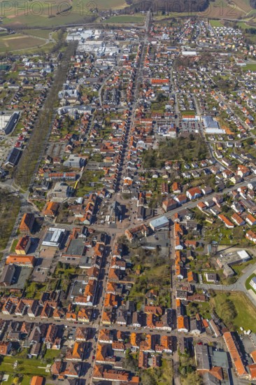 Aerial view, town church with church square and Bahnhofstraße, Große Allee, Eichenallee, Bad Arolsen, district Waldeck-Frankenberg, Hesse, Germany, DEU, Europe, birds-eyes view, aerial view, aerial photography, aerial photography, overview, bird's eye view, oak trees, street trees