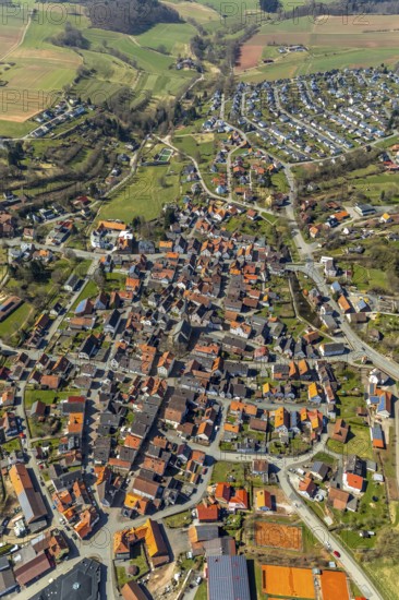Aerial view, district Mengerinhausen in Bad Arolsen, with St-Georg-Kirche is a gothic hall church typical for the late Middle Ages, district Waldeck-Frankenberg, Hesse, Germany, Bad Arolsen, DEU, Europe, birds-eyes view, aerial view, aerial photography, aerial photography, overview, overview, bird's eye view, town centre, village centre, town church, gothic style, hall church