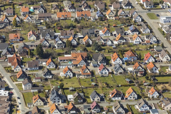Aerial view, residential area with detached houses Danziger Straße and Friedensstraße in Korbach. district town Korbach, district Waldeck-Frankenberg in Hesse, Germany, district town Korbach, Europe, birds-eyes view, aerial view, aerial photography, aerial photography, overview, bird's eye view