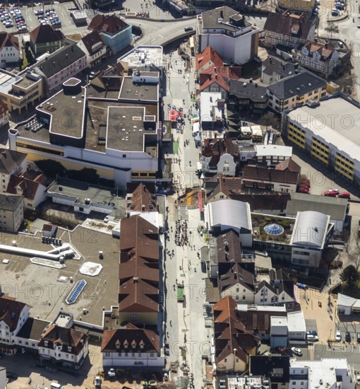Aerial view, New pedestrian zone Bahnhofstraße in Korbach. District town Korbach, district Waldeck-Frankenberg in Hesse, Germany, district town Korbach, Europe, birds-eyes view, aerial view, aerial photography, aerial photography, overview, bird's eye view