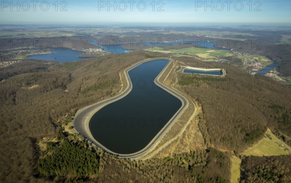 Aerial view, Edertal reservoir, hydro battery, energy storage, Affoldern in Edertal, Waldeck-Frankenberg district in North Hesse, Hesse, Germany, Edertal, DEU, Europe, birds-eyes view, aerial view, aerial photography, aerial photography, overview, bird's eye view