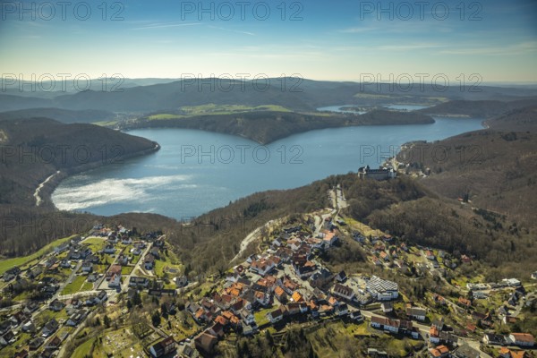 Aerial view, Waldeck with the castle-like castle complex Schloss Waldeck in Waldeck with the Edersee in the background in Hesse. Waldeck, Waldeck Castle on the Eder, Hesse, Germany, Waldeck, DEU, Europe, birds-eyes view, aerial view, aerial photography, aerial photography, overview, bird's-eye view