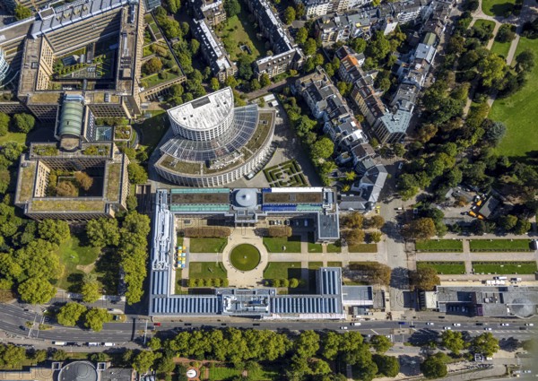 Aerial view, Ehrenhof Kunstpalast art museum, semicircular building Ministry of the Environment, Nature Conservation and Transport of the State of North Rhine-Westphalia, Pempelfort, Düsseldorf, Ruhr area, North Rhine-Westphalia, Germany, authority, DE, Europe, events, culture, art, aerial photography, aerial photography, museum, overview, venue, event location, event centre, bird's-eye view, bird's-eye view, cultural use, overview