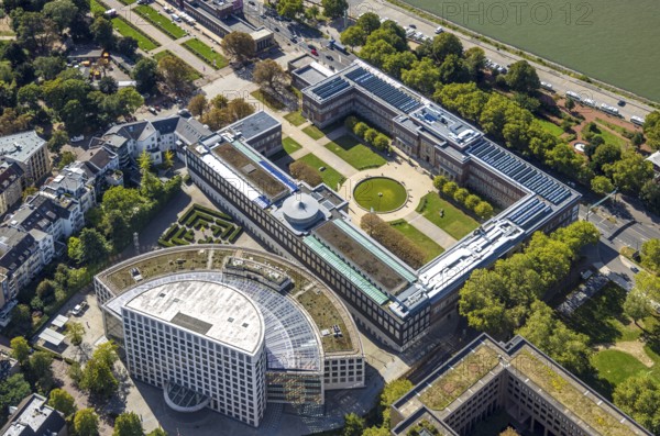 Aerial view, Ehrenhof Kunstpalast art museum, semicircular building Ministry of the Environment, Nature Conservation and Transport of the State of North Rhine-Westphalia, Pempelfort, Düsseldorf, Ruhr area, North Rhine-Westphalia, Germany, authority, DE, Europe, events, culture, art, aerial photography, aerial photography, museum, overview, venue, event location, event centre, bird's-eye view, bird's-eye view, cultural use, overview