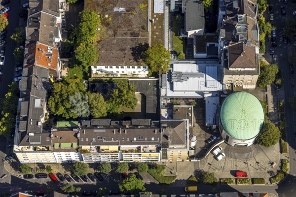 Aerial view, Jewish community Düsseldorf synagogue, Sabra Düsseldorf, residential buildings Mauerstraße, Golzheim, Düsseldorf, Ruhr area, North Rhine-Westphalia, Germany, DE, Europe, place of worship, property tax, real estate, church, aerial view, aerial photography, aerial photography, religion, overview, bird's-eye view, residential area, living and living, residential area, residential quality, residential area, residential estate, residential district, birds-eyes view, overview