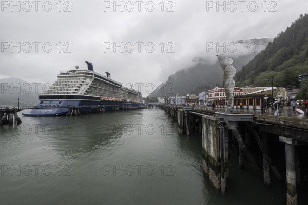 Cruise ship, Juneau, Alaska, USA