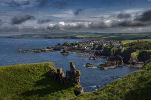 Scenic Village St. Abbs At The Spectacular Atlantic Coast of St. Abbs Head In Berwickshire In Scotland, United Kingdom