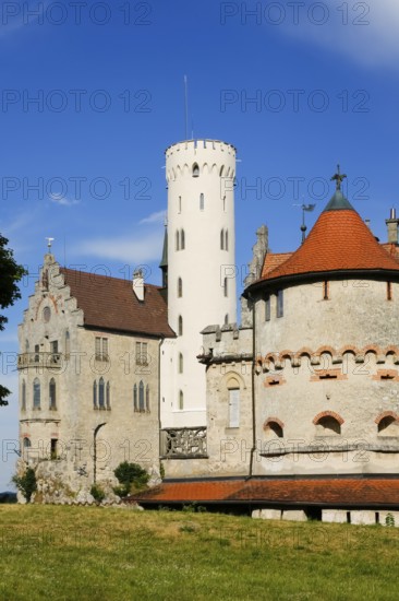 Lichtenstein Castle, fairytale castle of Württemberg, romantic fairytale castle on the eaves of the Swabian Alb, historicism, architecture, new building 1840-1842, according to plans by the architect Carl Alexander Heideloff, 19th century, Honau, municipality of Lichtenstein, Baden-Württemberg, Germany