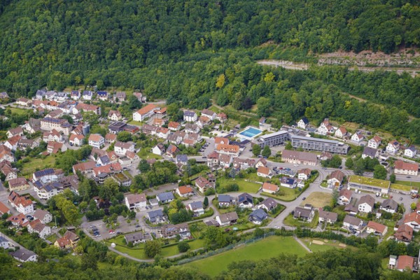 View of Honau, houses, streets, buildings, trees, outdoor swimming pool, Honau, municipality of Lichtenstein, Baden-Württemberg, Germany