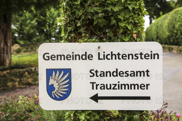 Sign of the municipality of Lichtenstein, coat of arms, registry office wedding room at Lichtenstein Castle, Honau, municipality of Lichtenstein, Baden-Württemberg, Germany