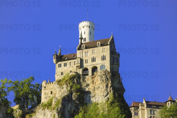 Lichtenstein Castle, fairytale castle of Württemberg, romantic fairytale castle on the eaves of the Swabian Alb, historicism, architecture, new building 1840-1842, according to plans by the architect Carl Alexander Heideloff, 19th century, Honau, municipality of Lichtenstein, Baden-Württemberg, Germany