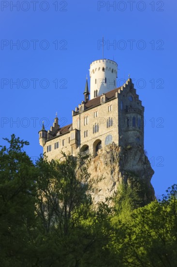 Lichtenstein Castle, fairytale castle of Württemberg, romantic fairytale castle on the eaves of the Swabian Alb, historicism, architecture, new building 1840-1842, according to plans by the architect Carl Alexander Heideloff, 19th century, Honau, municipality of Lichtenstein, Baden-Württemberg, Germany