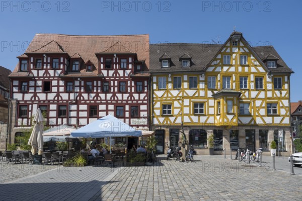 Historic buildings on the market square, half-timbered building, Old Town, Fürth, Middle Franconia, Franconia, Bavaria, Germany