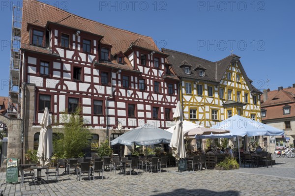 Historic buildings on the market square, half-timbered building, Old Town, Fürth, Middle Franconia, Franconia, Bavaria, Germany