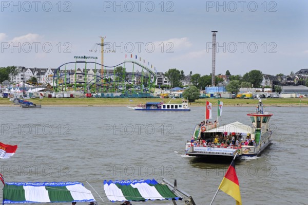 View of the Rheinkirmes, a funfair on the fairground on the Rhine, Oberkassel, Düsseldorf, Rhineland, North Rhine-Westphalia, North Rhine-Westphalia, Germany