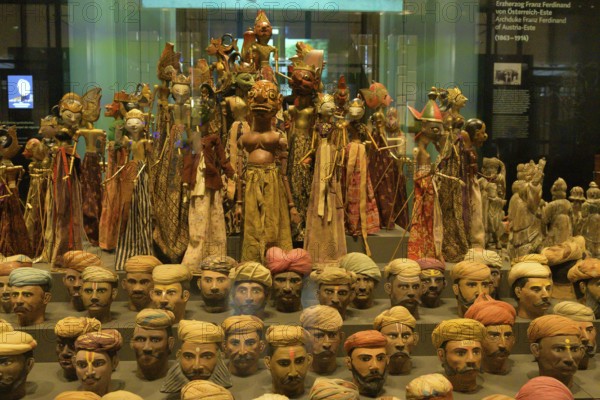 Weltmuseum Wien, art museum, exhibition objects, Vienna
