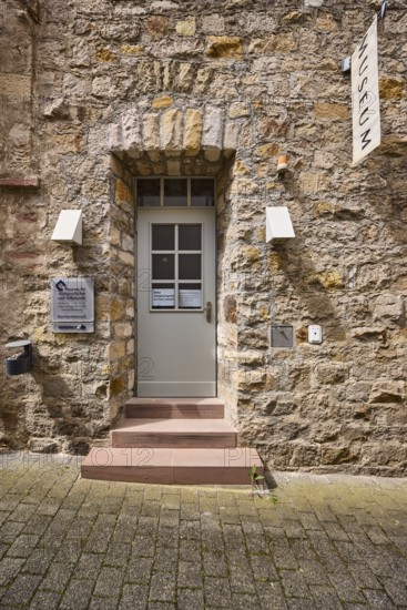 Museum for town history and folklore, sandstone building, town museum, entrance, door, staircase, alley, Mühlgasse, Heppenheim, Odenwald, Bergstrasse district, Hesse, Germany